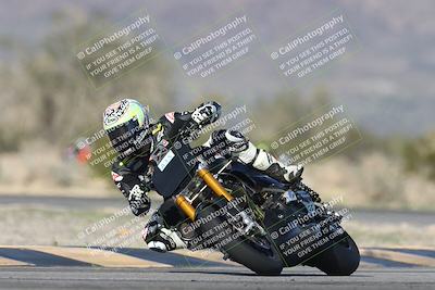 media/Jan-15-2026-Racers Edge (Thu) [[dfebeb70ab]]/2-A Group/Session 5 (Turn 5)/